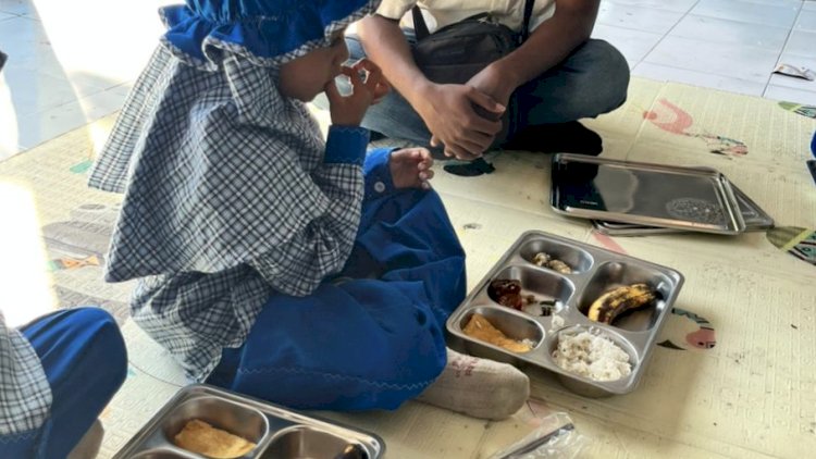 Program Makan Bergizi Gratis Sasar 3.465 Warga di Kabupaten Sikka