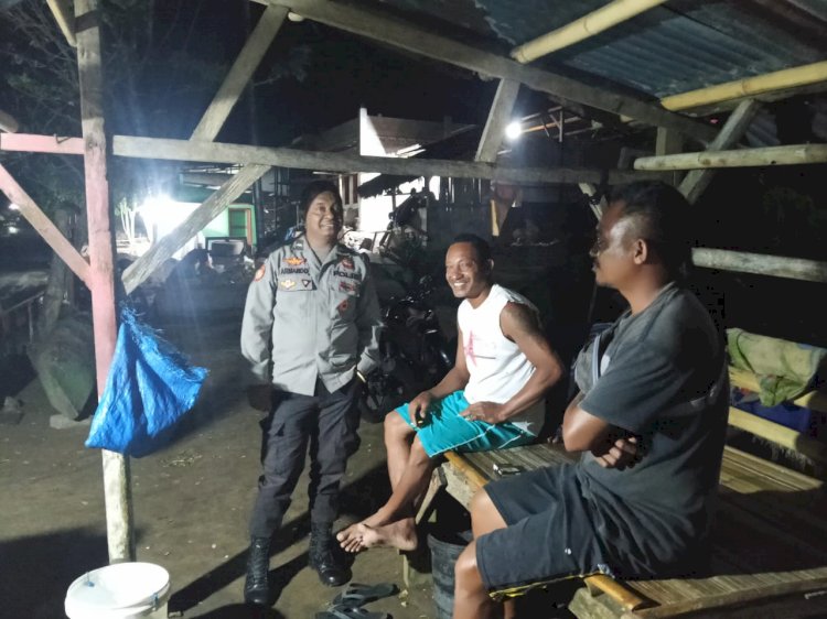 Polsek Bola Gelar Patroli Malam, Wujudkan Situasi Kamtibmas Aman dan Kondusif