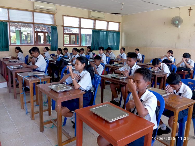 Satuan Intelkam Polres Sikka Polda NTT Laksanakan Monitoring  Penyaluran Program Makan Bergizi Gratis (MBG) Di wilayah Kab. Sikka