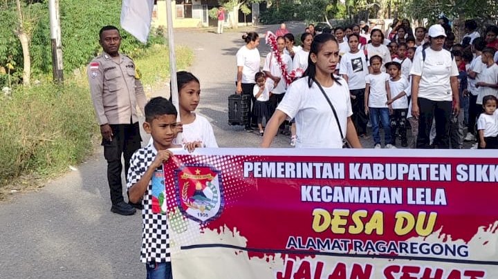 Desa Du Sikka Semarakkan HUT ke-80 RI dengan Jalan Sehat Penuh Antusiasme