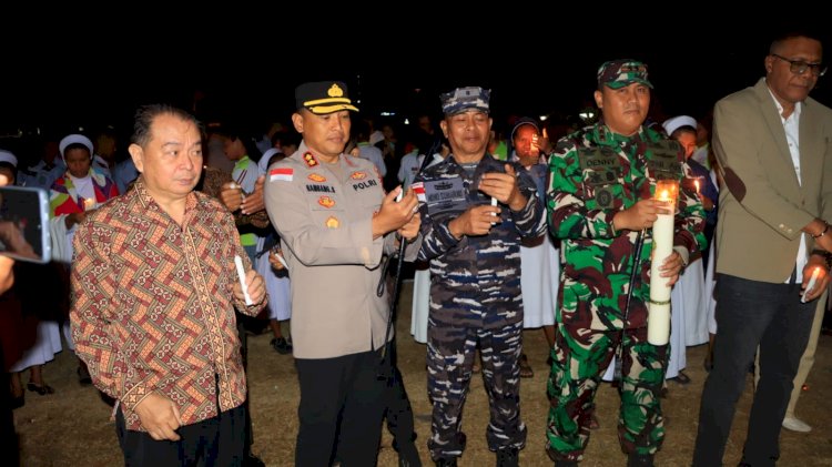 Seribu Lilin di Maumere: Doa Lintas Agama dan Seruan Moral Nian Tanah untuk Indonesia