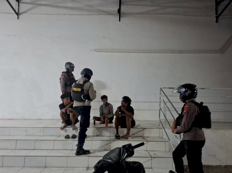 Unit Turjawali Sat Samapta Polres Sikka Polda NTT Melaksanakan Kegiatan Patroli Perintis Presisi Samapta Polri
