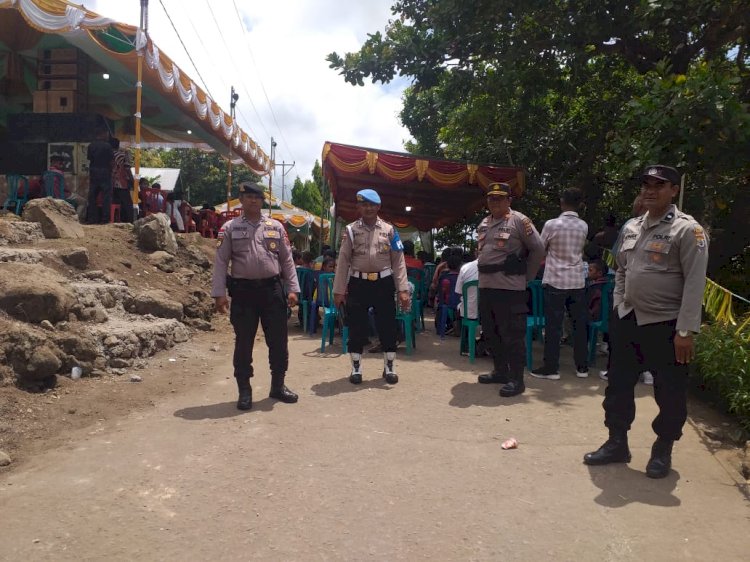 Misa Syukur Imam Baru di Hale Mapitara Berlangsung Khidmat, Polsek Bola Polres Sikka Polda NTT Pastikan Situasi Kondusif