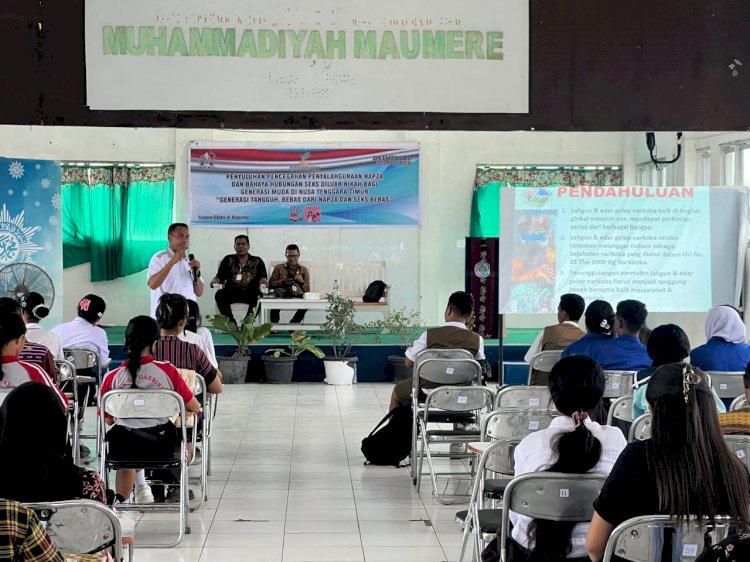 “Kasat Resnarkoba Polres Sikka Polda NTT Ajak Mahasiswa Jadi Pelopor Generasi Anti Narkoba dan Anti Seks Bebas”
