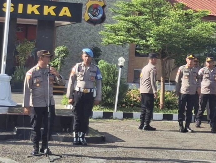 Propam Awasi, Kabag SDM Bicara: Apel Pagi Polres Sikka Sarat Pesan Disiplin dan Tanggung Jawab