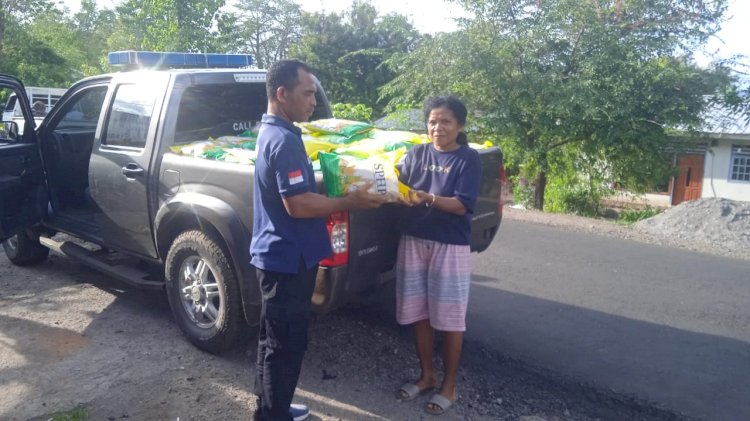 Sinergi Polres Sikka Polda NTT–Bulog: Pangan Murah di Waigete, 1 Ton Beras Habis dalam Sehari