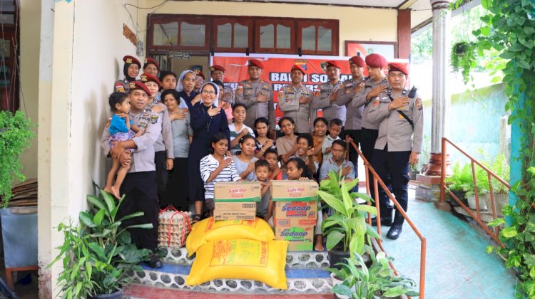 “Sentuhan Kemanusiaan Reserse Polres Sikka Polda NTT Hadirkan Senyum di Panti Asuhan Alma Nita”