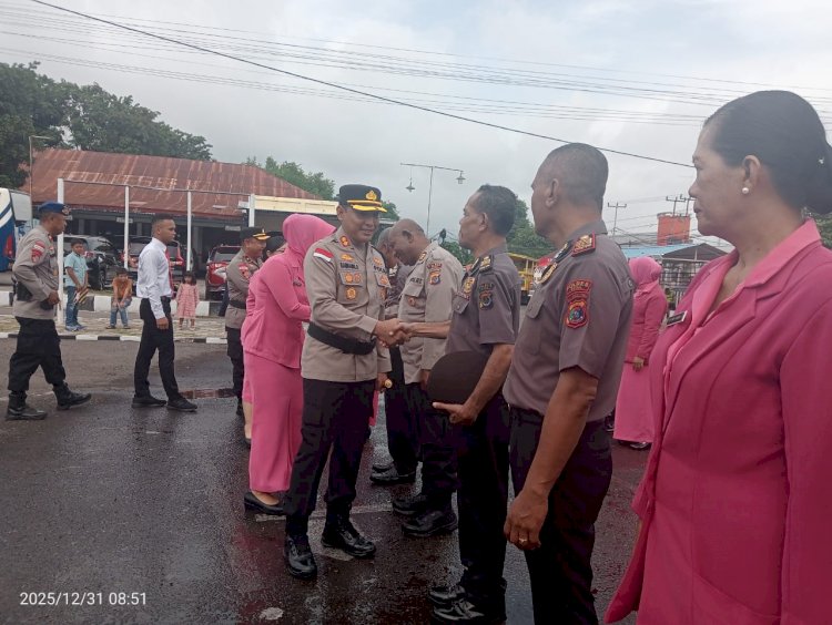 67 Personel Polres Sikka Polda NTT Naik Pangkat, Kapolres Tegaskan Kenaikan Pangkat Adalah Amanah dan Tanggung Jawab