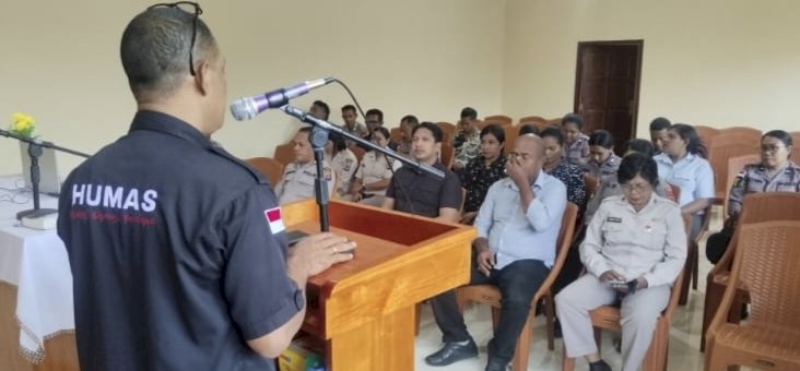 Binroh Lintas Agama, Polres Sikka Polda NTT Bangun Fondasi Moral Personel Polri