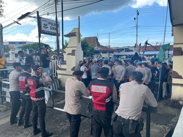 Polres Sikka Polda NTT Siagakan Pengamanan Terukur, Aksi Damai FOKALIS Berakhir Kondusif