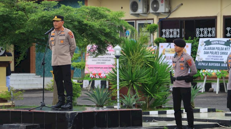 Kapolres Sikka Tegaskan Disiplin, Integritas, dan Komitmen Anti-Narkoba dalam Apel Pagi dan Jam Pimpinan