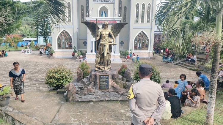 Amankan Ibadah Minggu III Prapaskah, Polres Sikka Polda NTT Gelar Pengamanan dan Patroli di Sejumlah Paroki