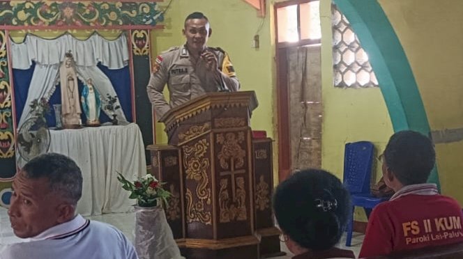 Perkuat Stabilitas Wilayah, Bhabinkamtibmas Palue Sikka Beri Materi dan Penegasan Kamtibmas kepada Warga