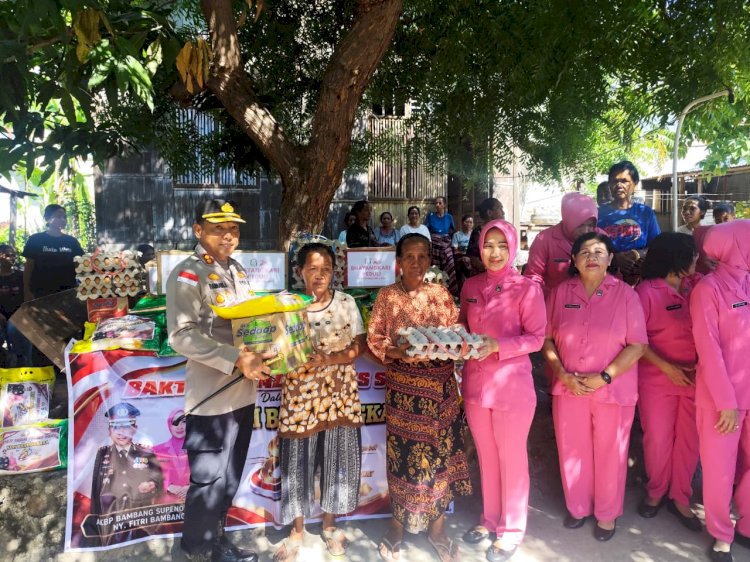 Sambut HUT Bhayangkara ke-80, Polres Sikka Hadirkan Kepedulian Nyata Lewat Bantuan Sosial
