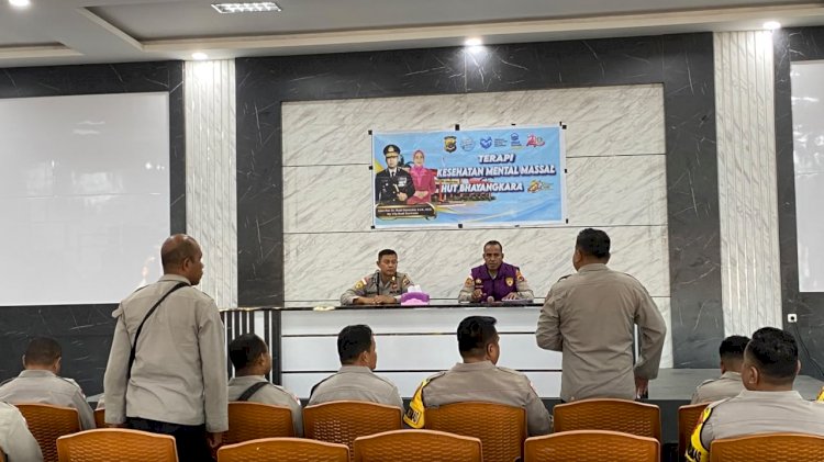Terapi USEFT Sentuh Mental dan Emosi Personel,; Polres Sikka Bekali 35 Bhabinkamtibmas Hadapi Tantangan Tugas