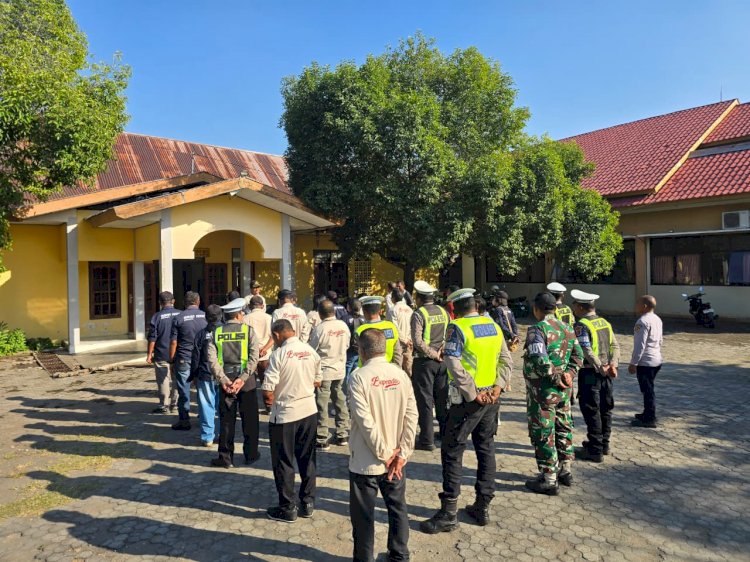 Antisipasi Kepadatan Kendaraan, Satlantas Polres Sikka Perkuat Pengamanan di Lima SPBU Kota Maumere