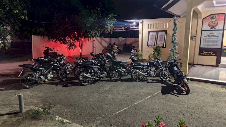 Polres Sikka Bergerak Dini Hari, 11 Motor Berknalpot Brong Diamankan, Balap Liar Diantisipasi