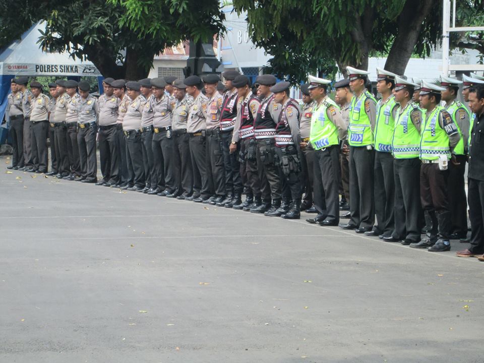 Apel Siaga Polres Sikka Dalam Rangka Pilkada Serentak 2015