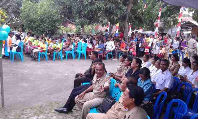 WAKILI KAPOLRES SIKKA, KAPOLSEK ALOK HADIRI PENCANANGAN PIN