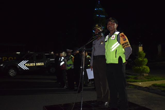 Polres Sikka Gelar Apel Gabungan Pengamanan Malam Pergantian Tahun 2018